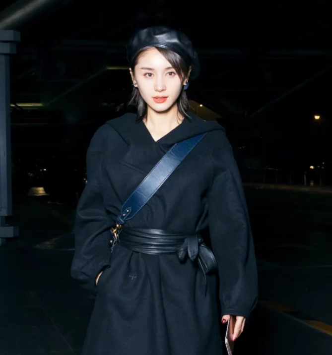 今年秋冬最chic！原來(lái)短發(fā)和帽子這么配??！